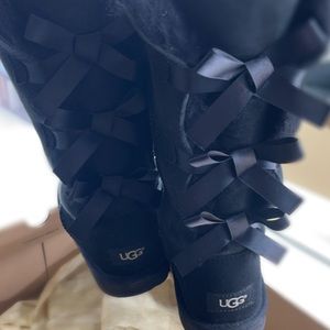 UGG Bailey Bow Tie Boots!